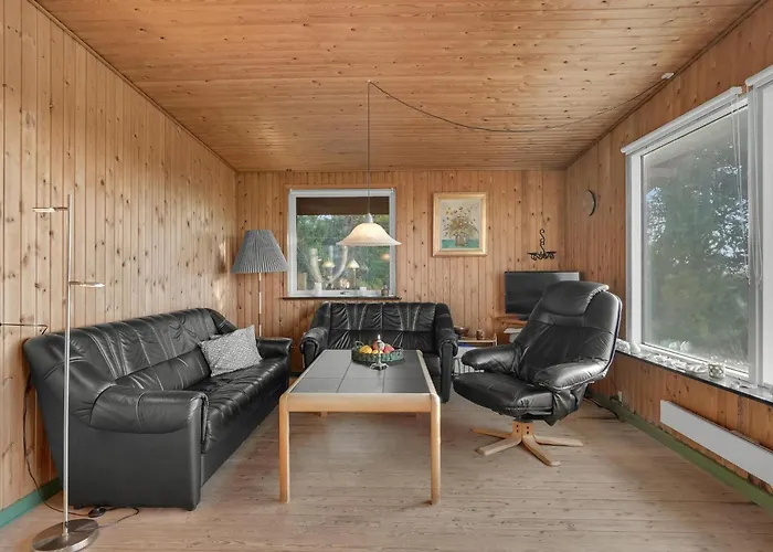 E Mikkelsensvej بيت للعطل